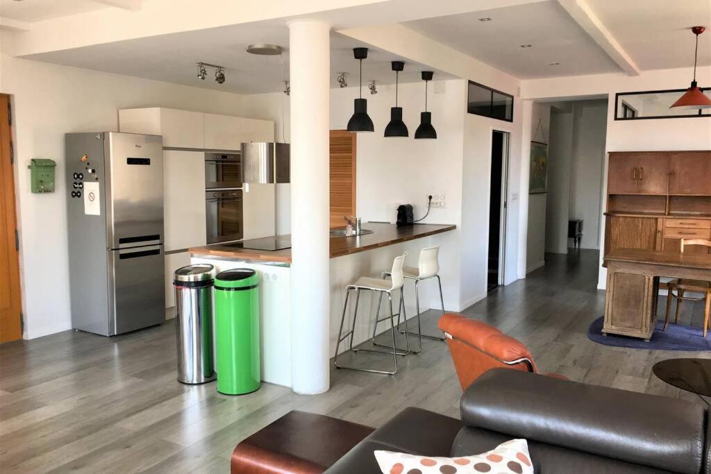 Superbe Loft 100M2 Proche Cathedrale Avec Parking Apartment แร็งส์ ภายนอก รูปภาพ