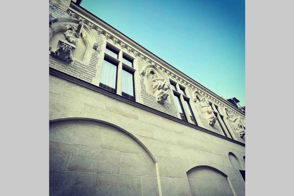 Superbe Loft 100M2 Proche Cathedrale Avec Parking Apartment แร็งส์ ภายนอก รูปภาพ
